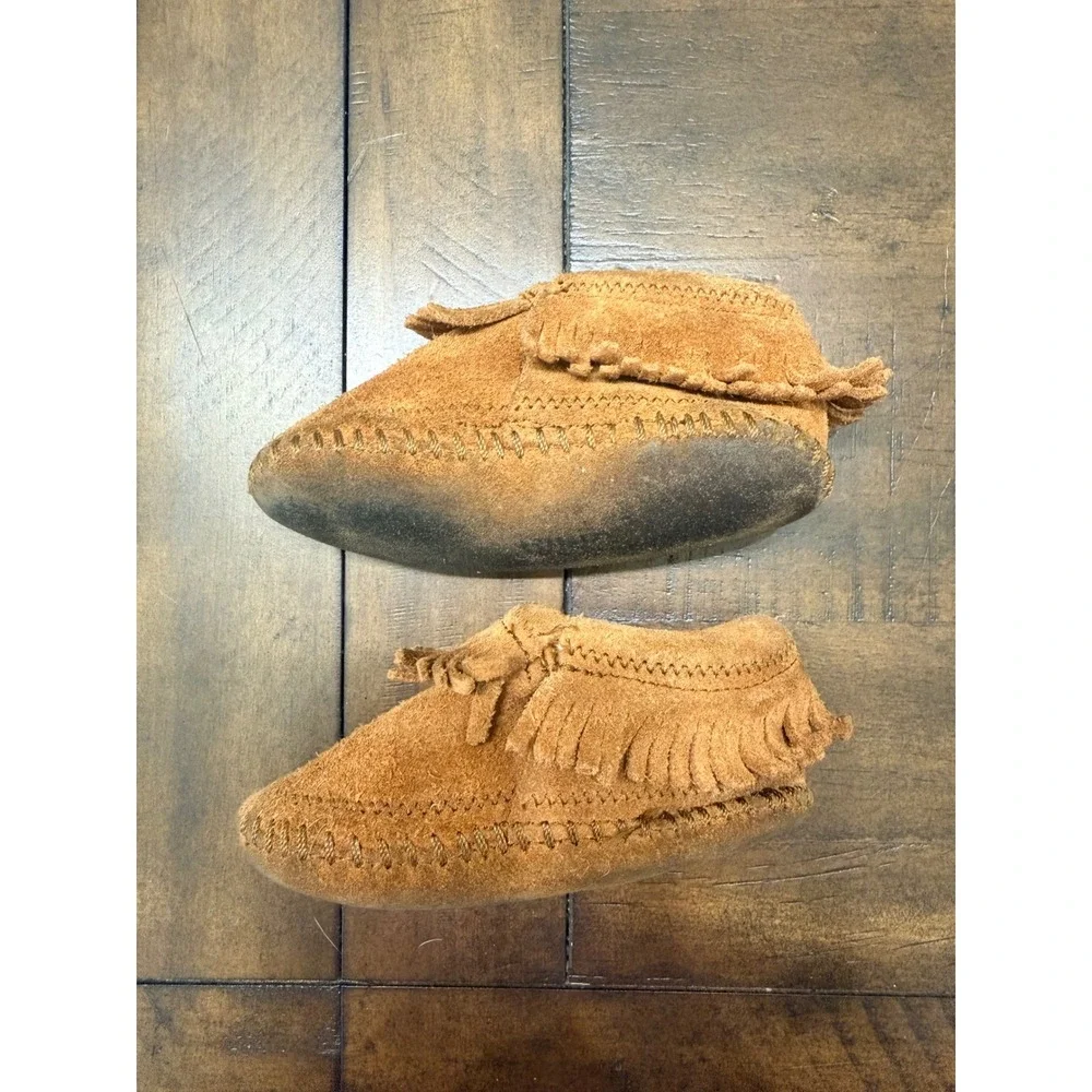 Minnetonka Toddler 4 Brown Suede Fringe Moccasins Soft Sole Slip On Shoes 1162